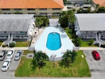 2 BR, 1 BA Apartment 1920 Northeast 51st Court, Fort Lauderdale, FL 33308