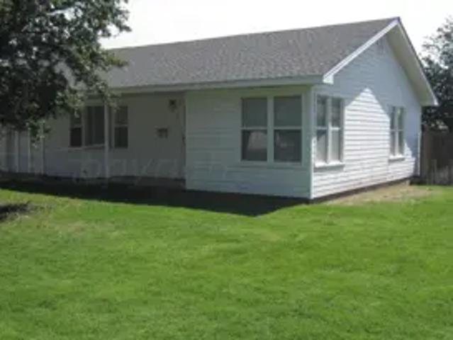 2 BR, 1 BA Apartment 1921 Karen St, Amarillo, TX 79106
