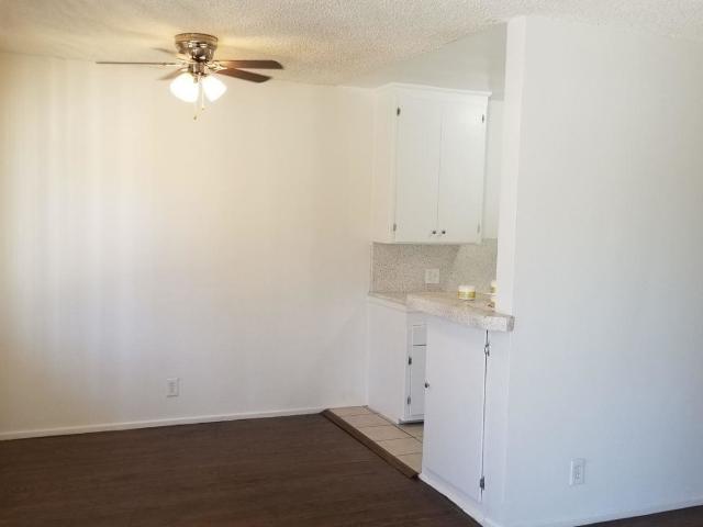 2 BR, 1 BA Apartment 1926 W Jefferson Blvd Unit 30 3, Los Angeles, CA 90018