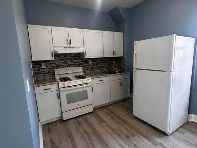 2 BR, 1 BA Apartment 194 Buena Vista Ave, Yonkers, NY 10701