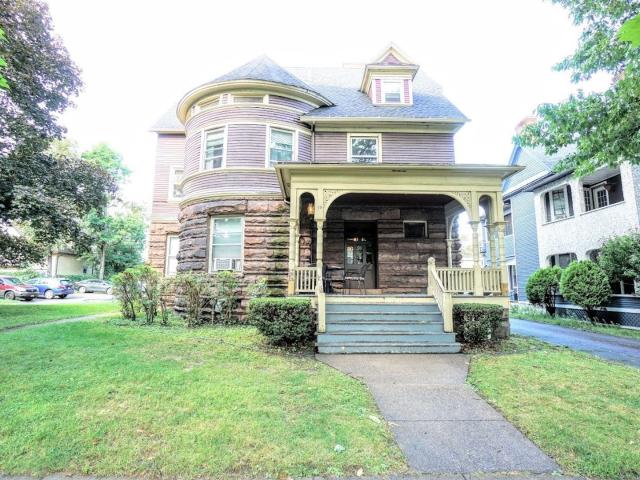 2 BR, 1 BA Apartment 19 Portsmouth Terrace Apartment, Rochester, NY 14607