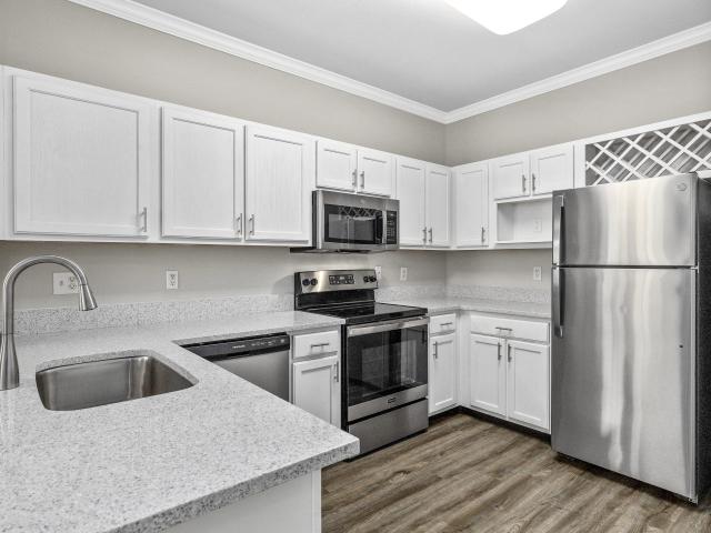 2 BR, 1 BA Apartment 1000 Applerock Drive Unit 2107, O Fallon, MO 63368