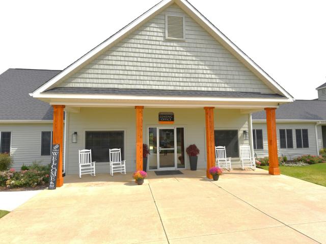 2 BR, 1 BA Apartment 1000 Southeast Falcon Lane Unit 17 1711, Bentonville, AR 72712