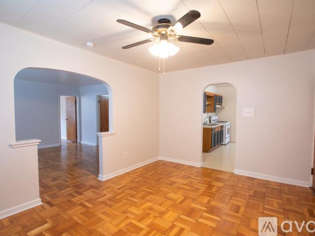 2 BR, 1 BA Apartment 1001 Beaver Road, Unit 2, Ambridge, PA 15003