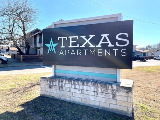 2 BR, 1 BA Apartment 1001 Mineral Wells St Unit 225, Terrell, TX 75160