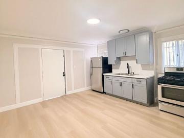 2 BR, 1 BA Apartment 1005 Berendo St Los Angeles, CA 90029