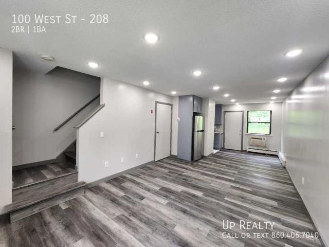 2 BR, 1 BA Apartment 100 West St, Vernon, CT 06066