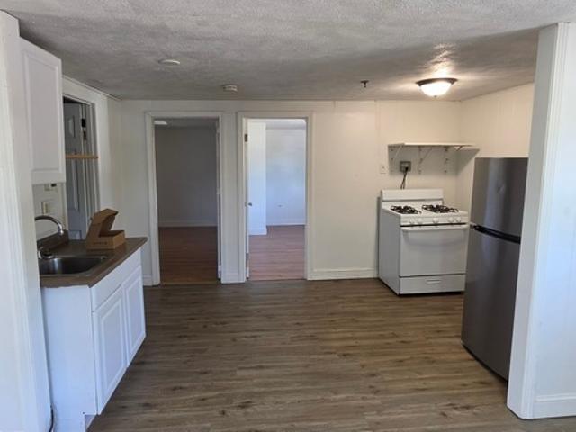 2 BR, 1 BA Apartment 100 Great Neck Rd N, Unit 50, Mashpee, MA 02649