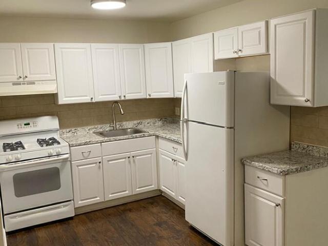 2 BR, 1 BA Apartment 100 New Rd, SOMERS POINT, NJ 08244