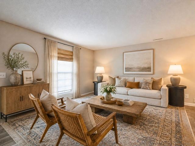 2 BR, 1 BA Apartment 100 Stagecoach Rd Unit 5 34B, Winston Salem, NC 27105