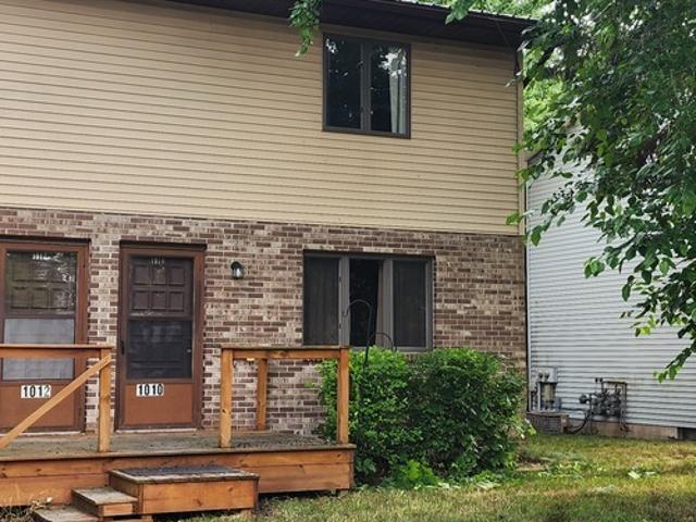 2 BR, 1 BA Apartment 1010 East Lincoln Street, Mount Pleasant, MI 48858