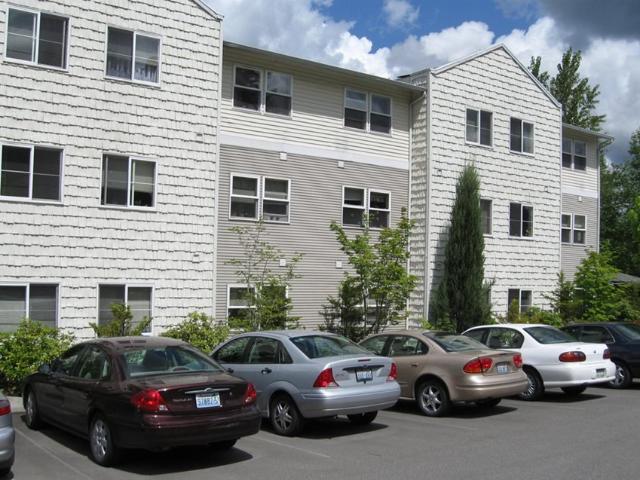 2 BR, 1 BA Apartment 10130 West Riverside Drive, Bothell, WA 98011