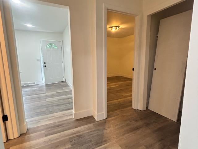 2 BR, 1 BA Apartment 1015 Furman St, Rockford, IL 61101