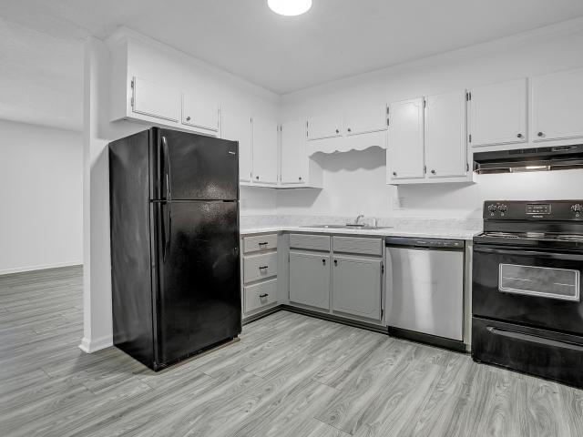 2 BR, 1 BA Apartment 101 E Terrace Dr, Easley, SC 29640