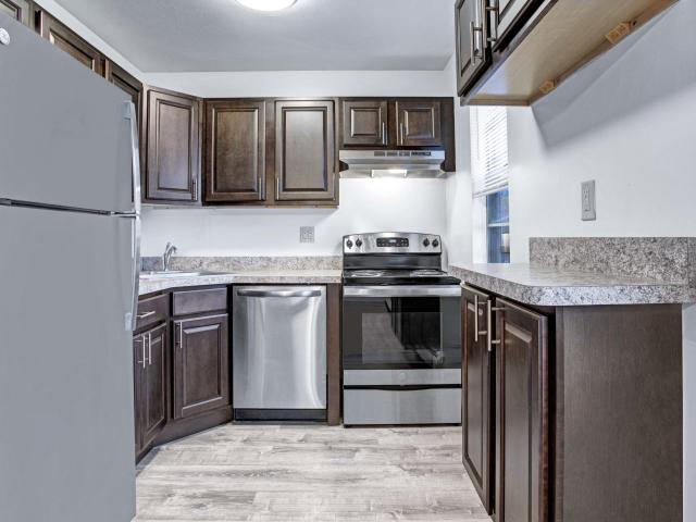 2 BR, 1 BA Apartment 1021 US 206 N Unit F5, Bordentown, NJ 08505