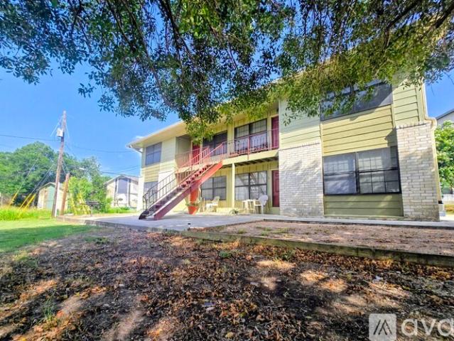 2 BR, 1 BA Apartment 102 Lady Bird Lane, Unit D, San Marcos, TX 78666
