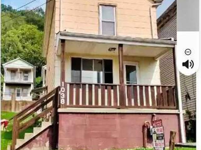 2 BR, 1 BA Apartment 1038 Clifton Street, Follansbee, WV 26037