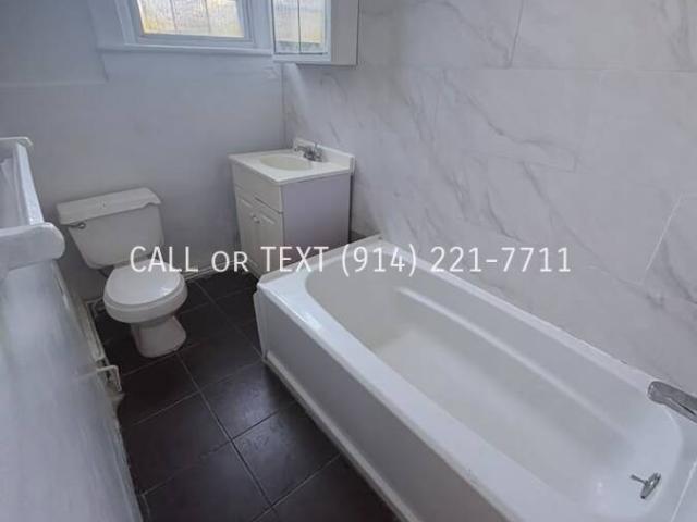 2 BR, 1 BA Apartment 107 Elm Street, Yonkers, NY 10701