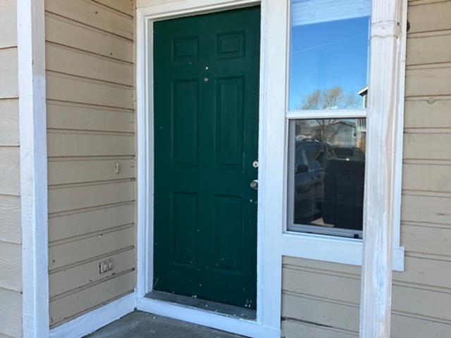 2 BR, 1 BA Apartment 1043 Mazatlan Cir, Unit A, Colorado Springs, CO 80910