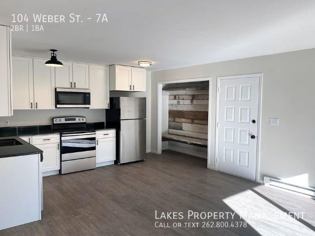 2 BR, 1 BA Apartment 104 Weber St Walworth, WI 53184