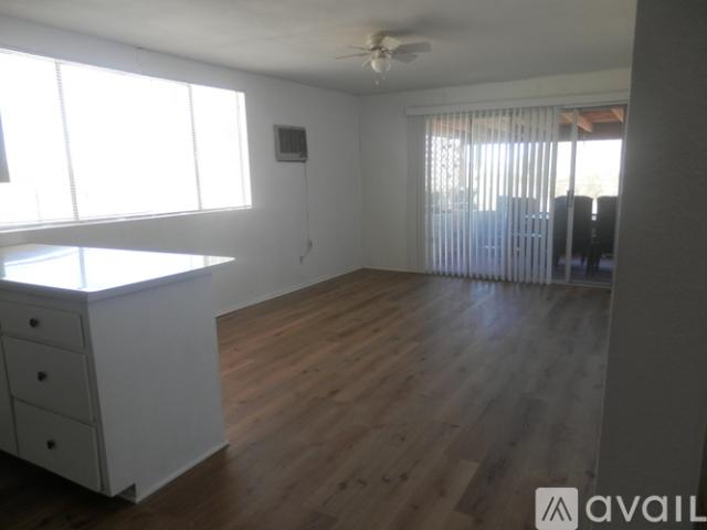 2 BR, 1 BA Apartment 1050 Alta Ave, Unit B, Landers, CA 92285