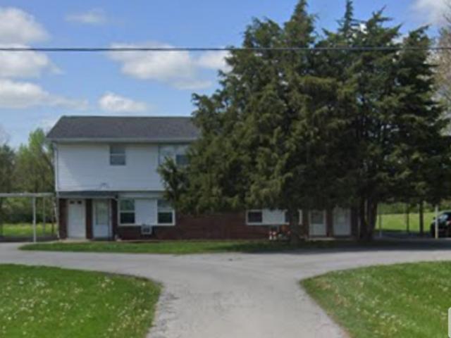 2 BR, 1 BA Apartment 105 Walton Ln, Unit 4, Anna, IL 62906