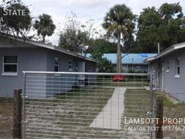 2 BR, 1 BA Apartment 105 E State St, Avon Park, FL 33825