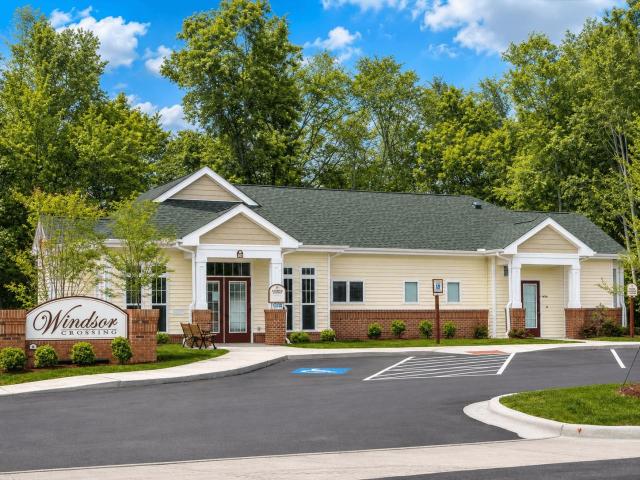 2 BR, 1 BA Apartment 105 Medley Lane Unit C2, Lumberton, NC 28358