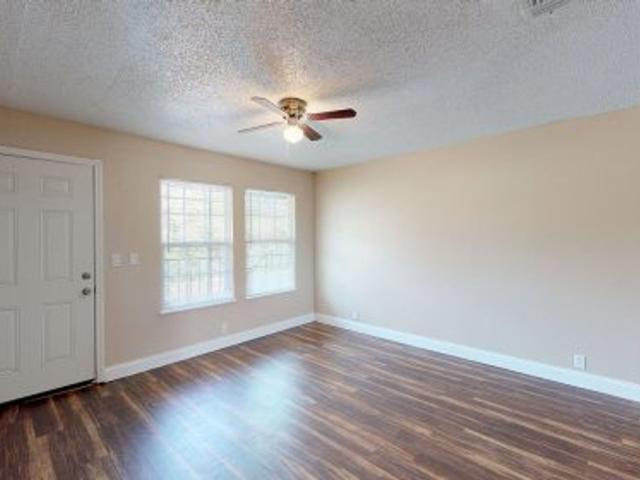 2 BR, 1 BA Apartment 105 Michael Dr #1 Unit 1, Buffalo, TX 75831