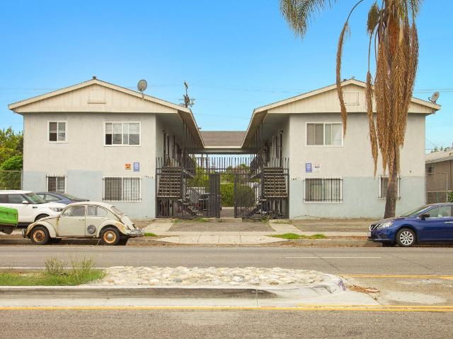 2 BR, 1 BA Apartment 10611 13 South Central Avenue Unit 10611 3, Los Angeles, CA 90002
