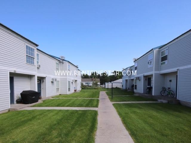 2 BR, 1 BA Apartment 1066 Yellowstone Ave, Pocatello, ID 83201