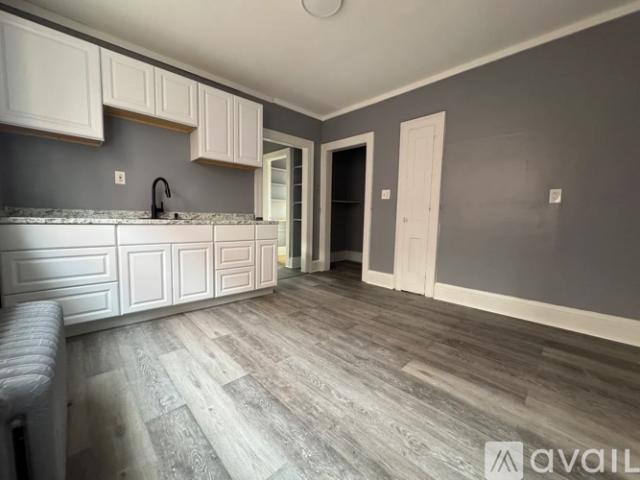 2 BR, 1 BA Apartment 1069 1075 Capitol Ave, Unit #2E, Hartford, CT 06106