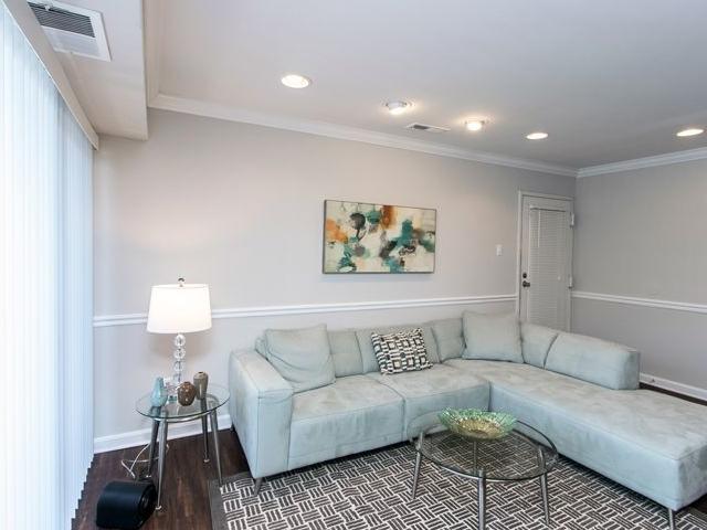 2 BR, 1 BA Apartment 1070 Greenwall Pl Unit 2C, Frederick, MD 21703