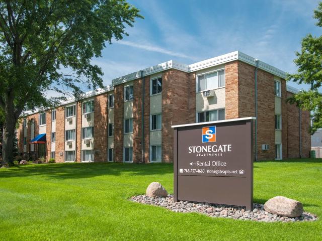 2 BR, 1 BA Apartment 10760 6th Street NE Unit 2311, Minneapolis, MN 55434