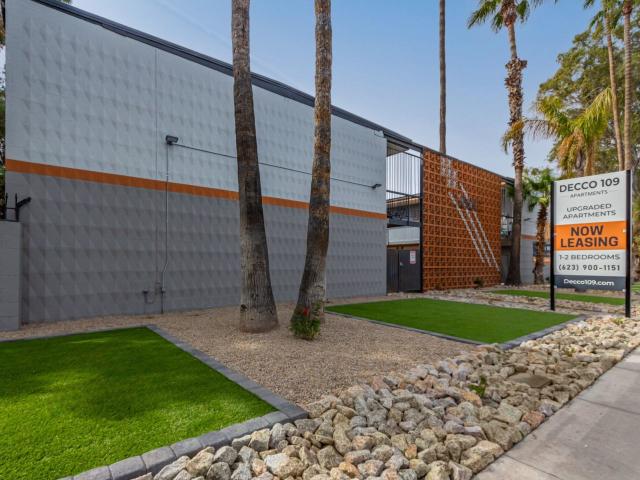 2 BR, 1 BA Apartment 109 East Broadway Road Unit 15, Tempe, AZ 85282