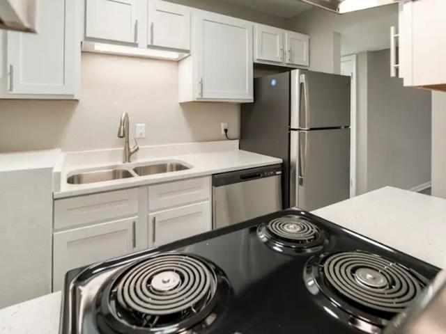 2 BR, 1 BA Apartment 10 Moore St, Mauldin, SC 29662