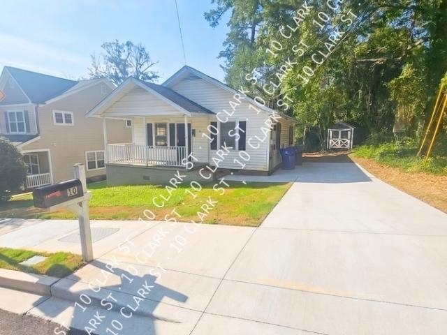 2 BR, 1 BA Apartment 10 Clark St, Greenville, SC 29607