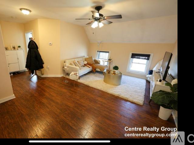 2 BR, 1 BA Apartment 10 Wordsworth Street, Unit 2, Boston, MA 02128