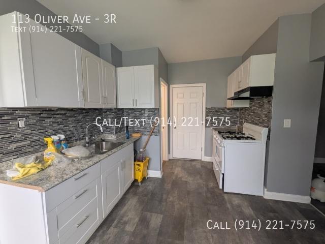 2 BR, 1 BA Apartment 113 Oliver Ave, Yonkers, NY 10701