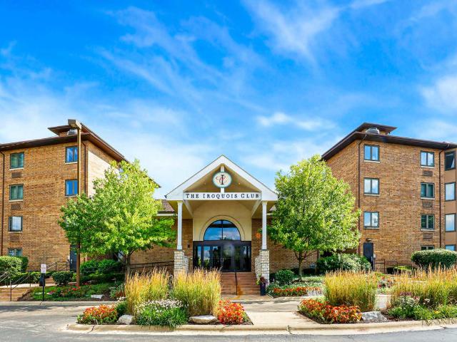 2 BR, 1 BA Apartment 1101 Iroquois Avenue Unit 1108, Naperville, IL 60563