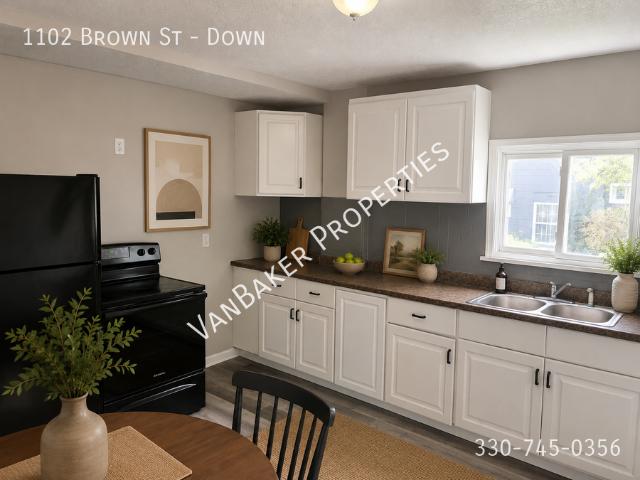 2 BR, 1 BA Apartment 1102 Brown St, Akron, OH 44301