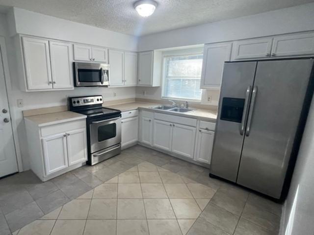 2 BR, 1 BA Apartment 1106 Birchwood Ct, Unit 2, Leesburg, FL 34748
