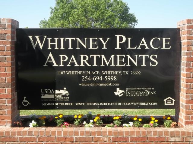 2 BR, 1 BA Apartment 1107 W. Whitney Place Drive, Whitney, TX 76692