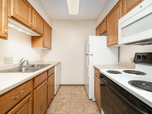 2 BR, 1 BA Apartment 110 Anderson Drive Unit 120 18, Virginia, MN 55792