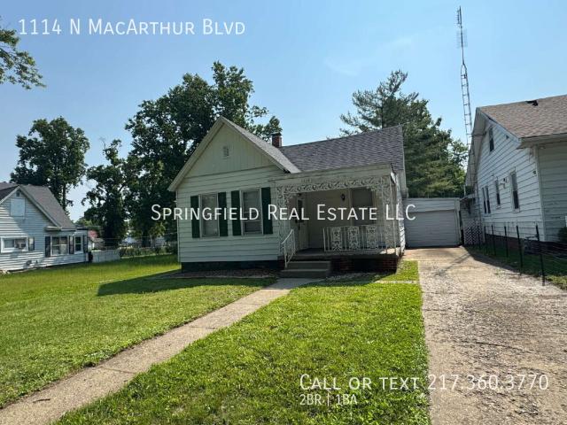 2 BR, 1 BA Apartment 1114 N MacArthur Blvd, Springfield, IL 62702