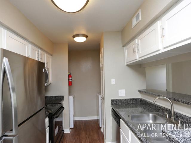 2 BR, 1 BA Apartment 1117 W Main StÂ, League City, TX 77573