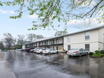 2 BR, 1 BA Apartment 1119 11th Place South Unit 213, Birmingham, AL 35205