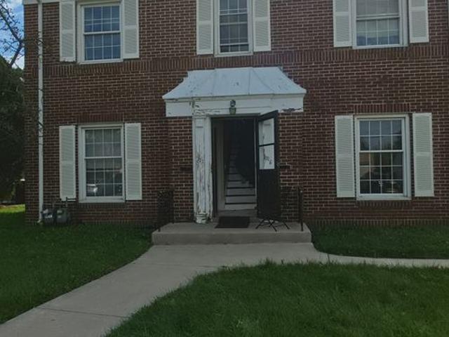 2 BR, 1 BA Apartment 111 W Sherwood Terrace, Fort Wayne, IN 46807