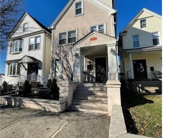 2 BR, 1 BA Apartment 111 Avenue A, Unit 3, Bayonne, NJ 07002