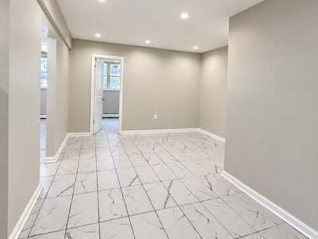 2 BR, 1 BA Apartment 111 Lincoln Ave, Unit 9A, Newark, NJ 07104
